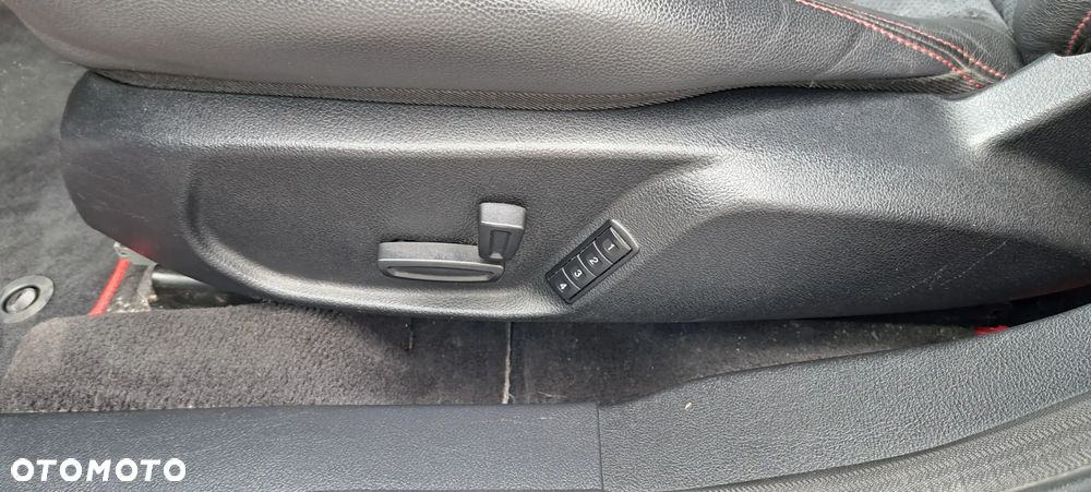 Ford Mondeo SW 2.5 Titanium S - 24