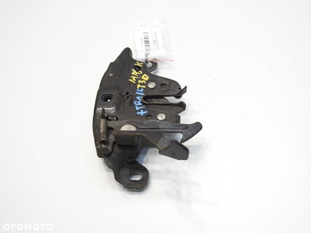 ZAMEK MASKI NISSAN X-TRAIL T30 - 5