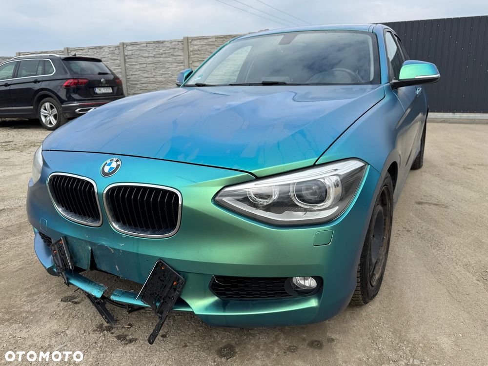 BMW Seria 1 120i - 19
