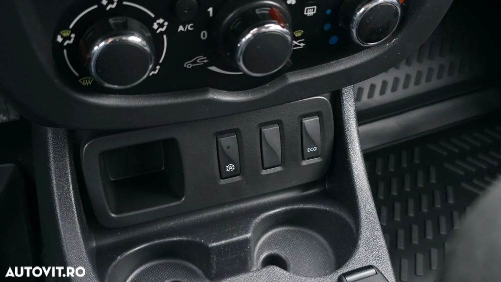 Dacia Duster 1.5 dCi 4x2 Prestige - 22