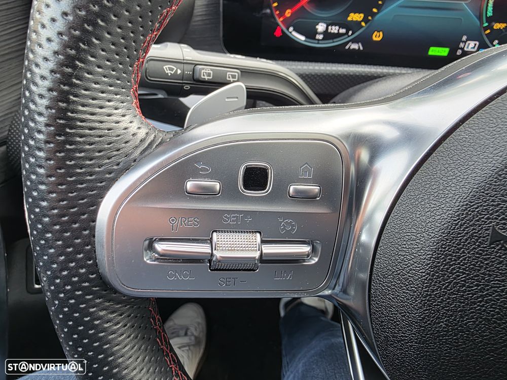 Mercedes-Benz CLA 250 e 8G-DCT AMG Line - 15