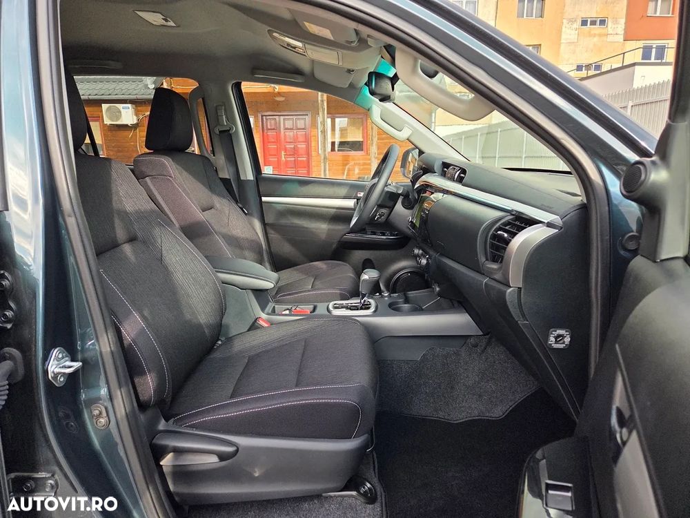 Toyota Hilux 4x4 Double Cab Autm. Executive - 12