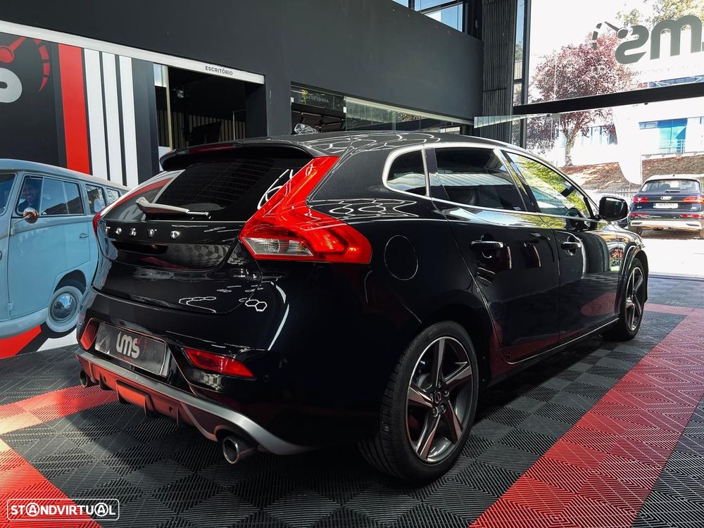 Volvo V40 1.6 D2 R-Design - 9
