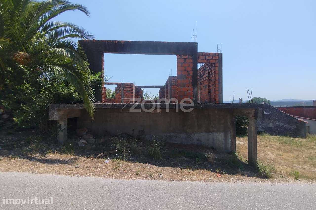 Moradia em Construção com Projeto Aprovado – T2+1 Soure - Grande imagem: 5/60