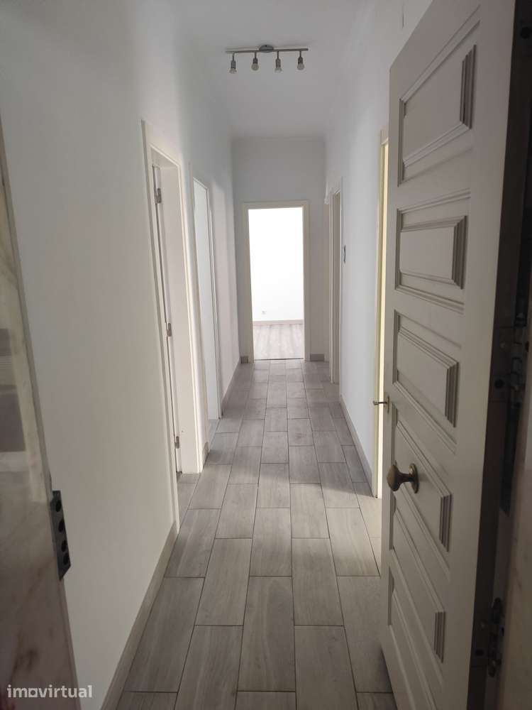 Apartamento T3 para arrendar - Grande imagem: 3/11