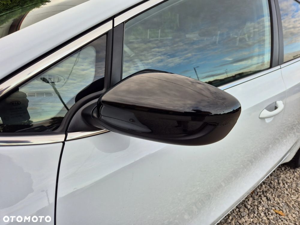 Kia Ceed 1.6 GDI Fifa World Cup Edition - 31