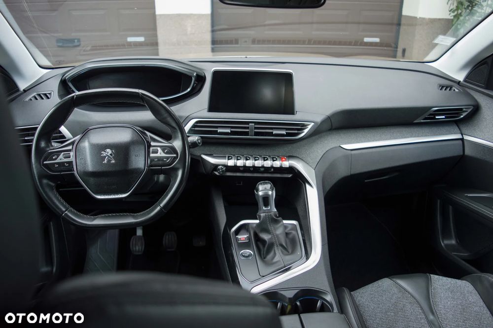 Peugeot 3008 2.0 HDi Allure - 16