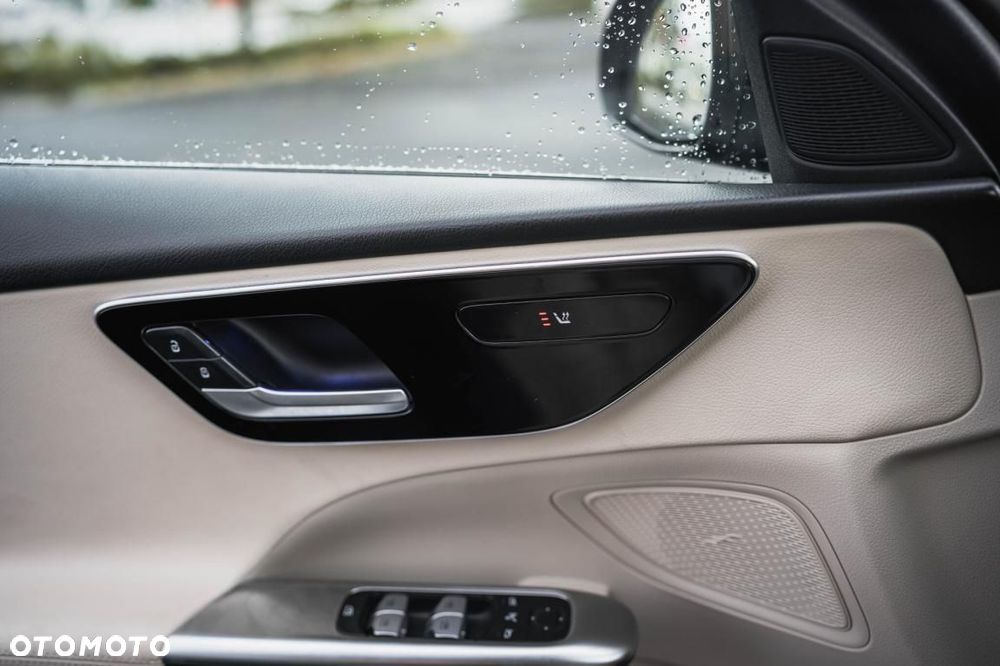 Mercedes-Benz Klasa C - 22