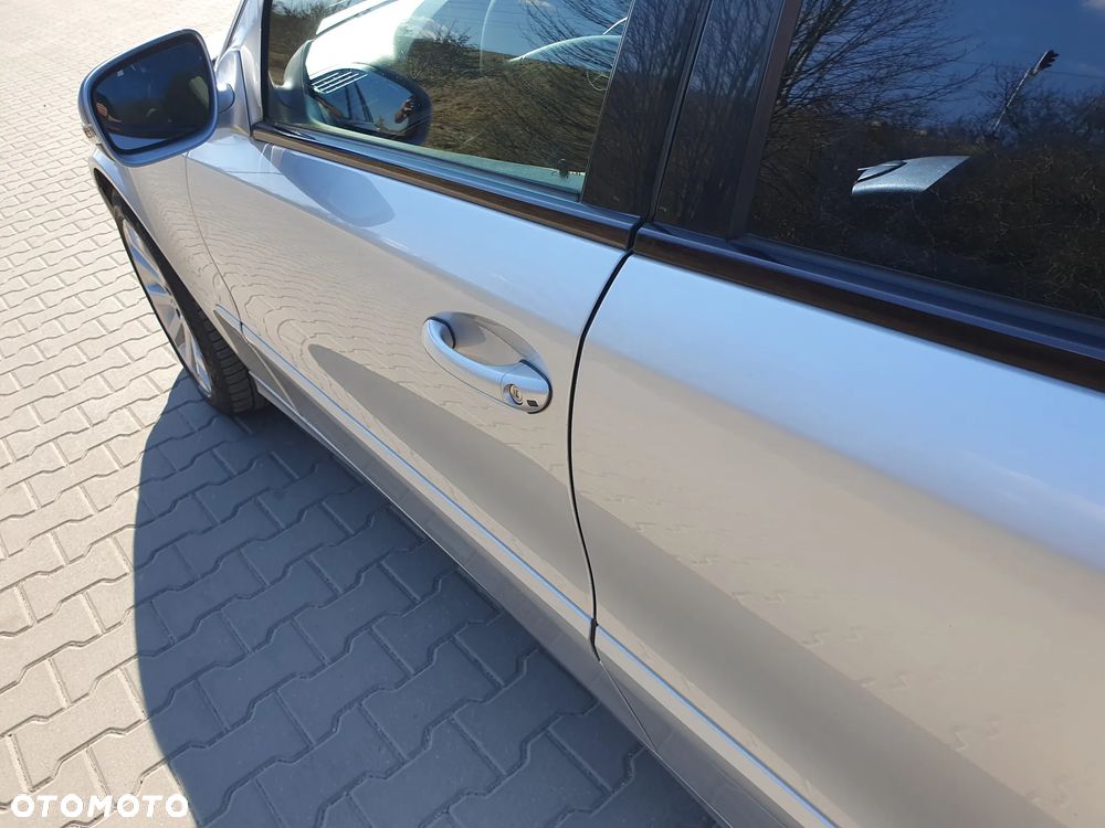 Mercedes-Benz Klasa E 200 Kompressor Automatik Elegance - 32