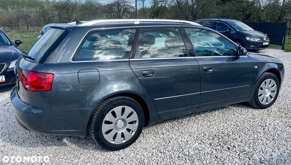 Audi A4 Avant 2.0 TDI - 22