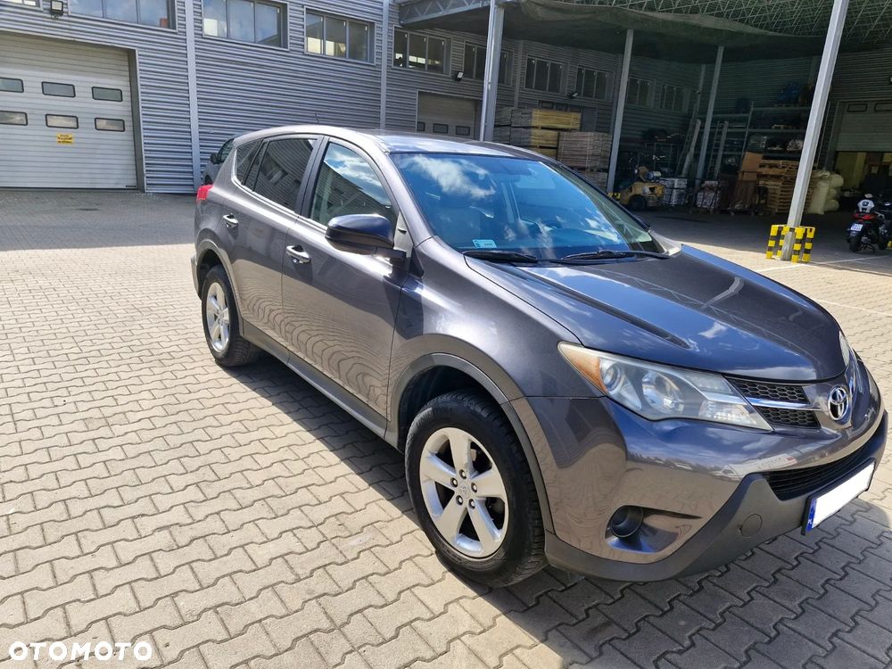 Toyota RAV4 - 3