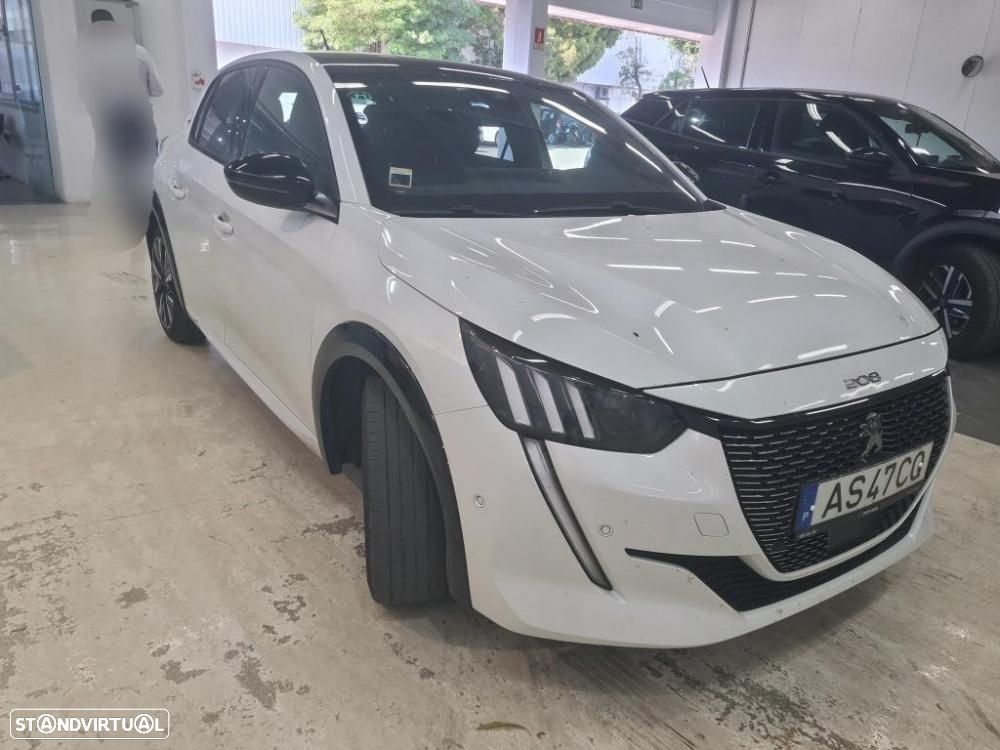 Peugeot 208 1.5 BlueHDi GT - 4