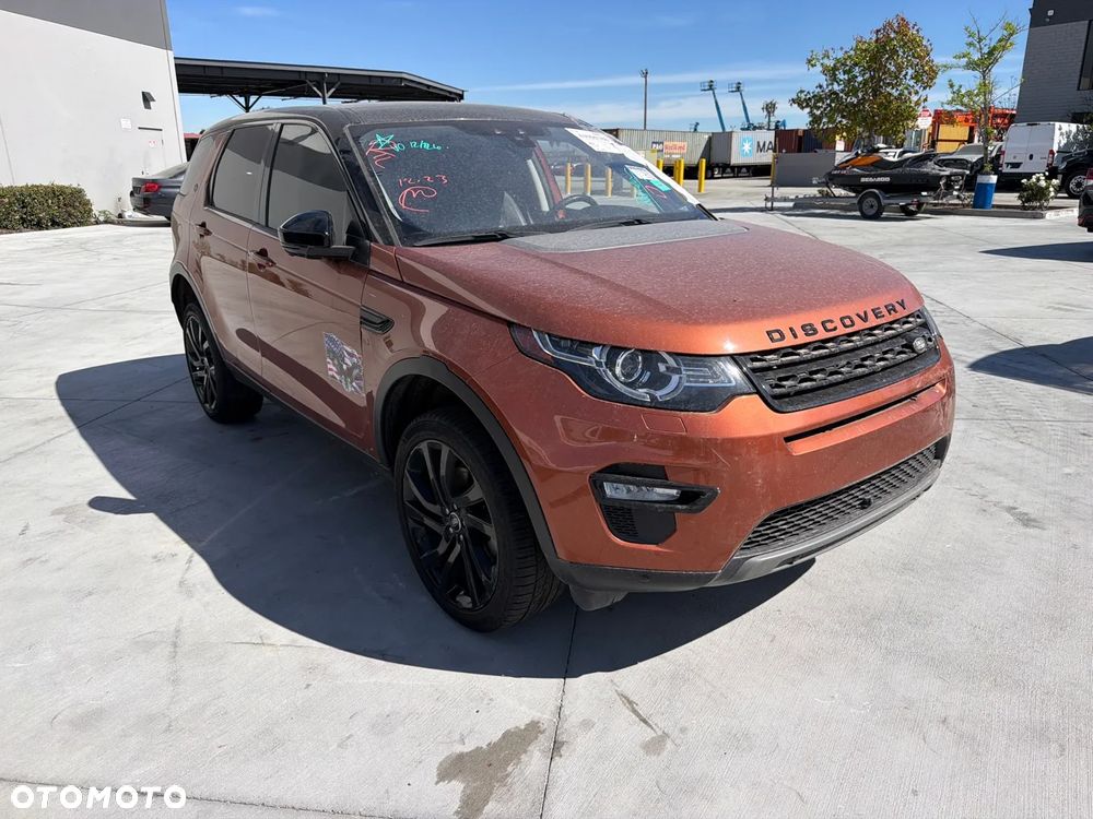Land Rover Discovery Sport - 12