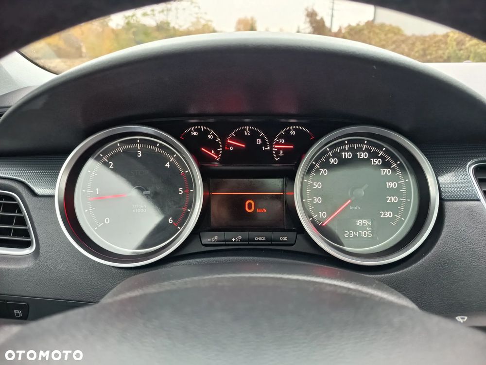 Peugeot 508 HDi FAP 140 Allure - 19