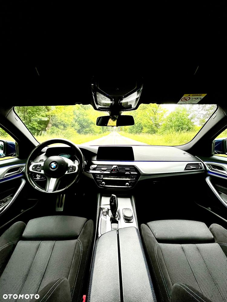 BMW Seria 5 530i xDrive M Sport sport - 11
