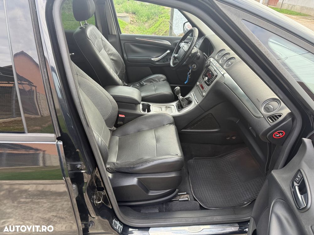 Ford S-Max 2.0 TDCi DPF Titanium - 5