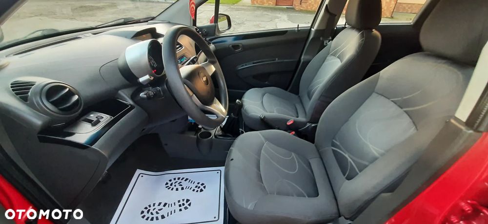Chevrolet Spark - 31