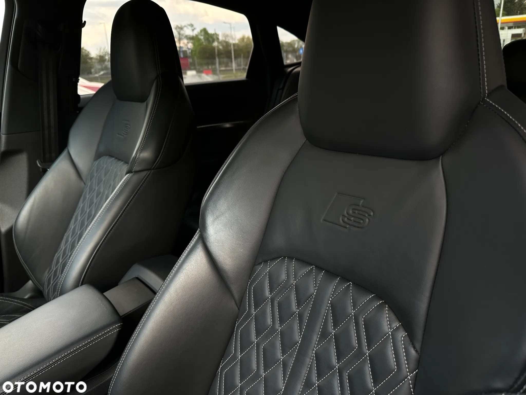 Audi e-tron 55 Quattro S Line - 21