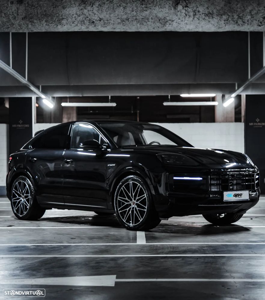 Porsche Cayenne Coupé E-Hybrid - 1
