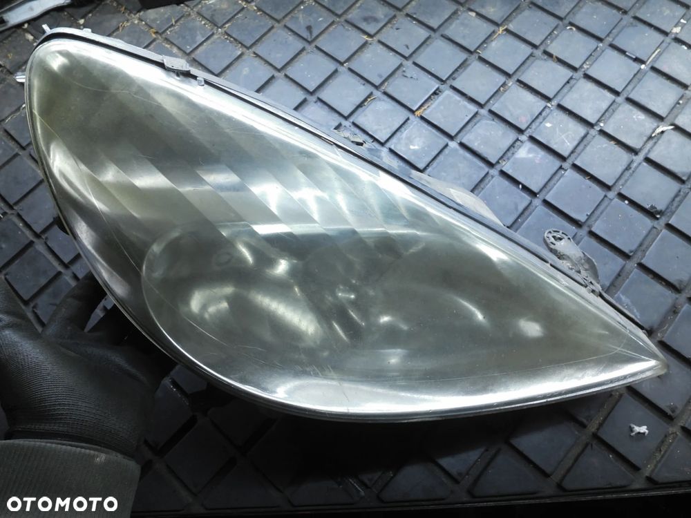 LAMPA PRZÓD PRAWA PEUGEOT 607 EUROPA XENON - 1