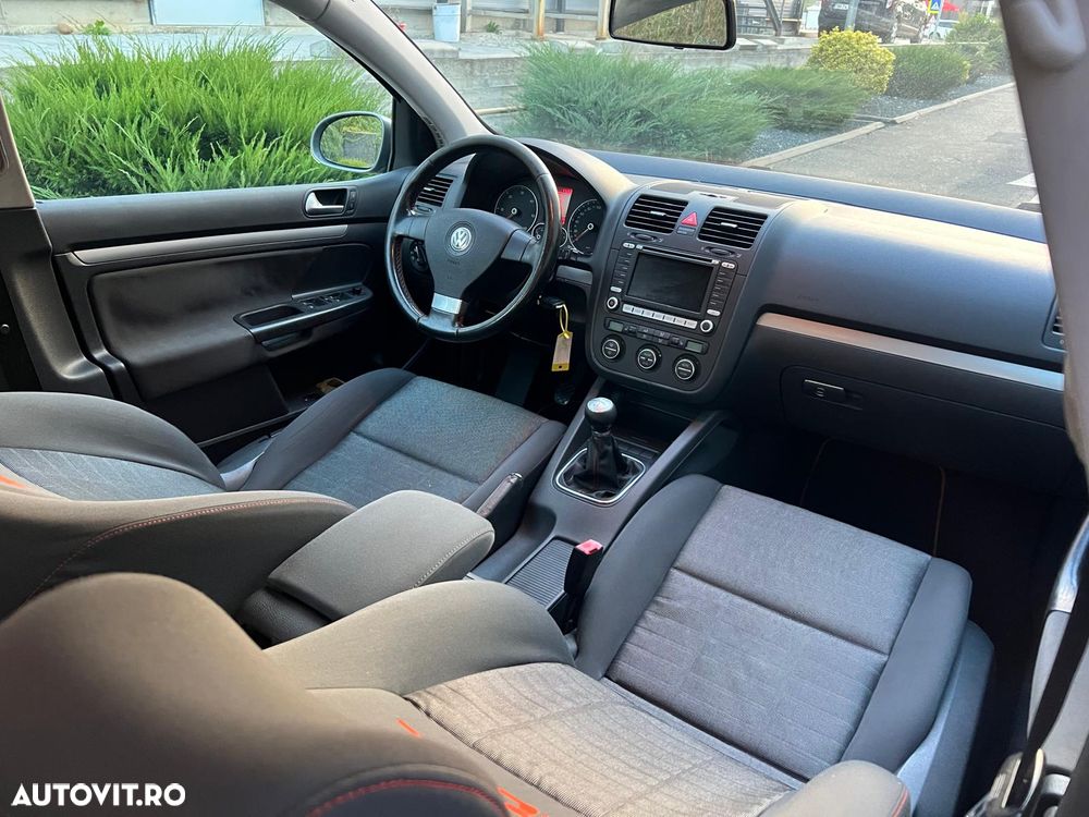 Volkswagen Golf - 7