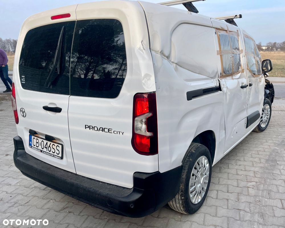 Toyota Proace City Kombi D-4D Compact 2,6t - 9