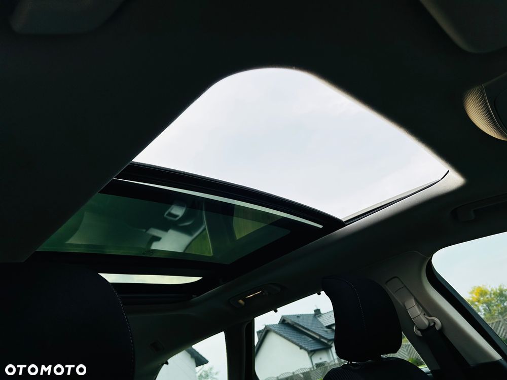 Ford Mondeo 2.0 TDCi STart-Stopp Titanium - 24