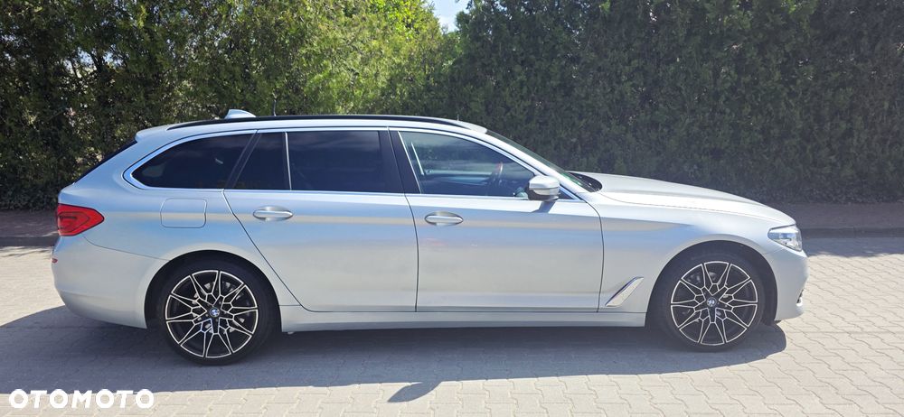 BMW Seria 5 520d M Sport Edition - 18