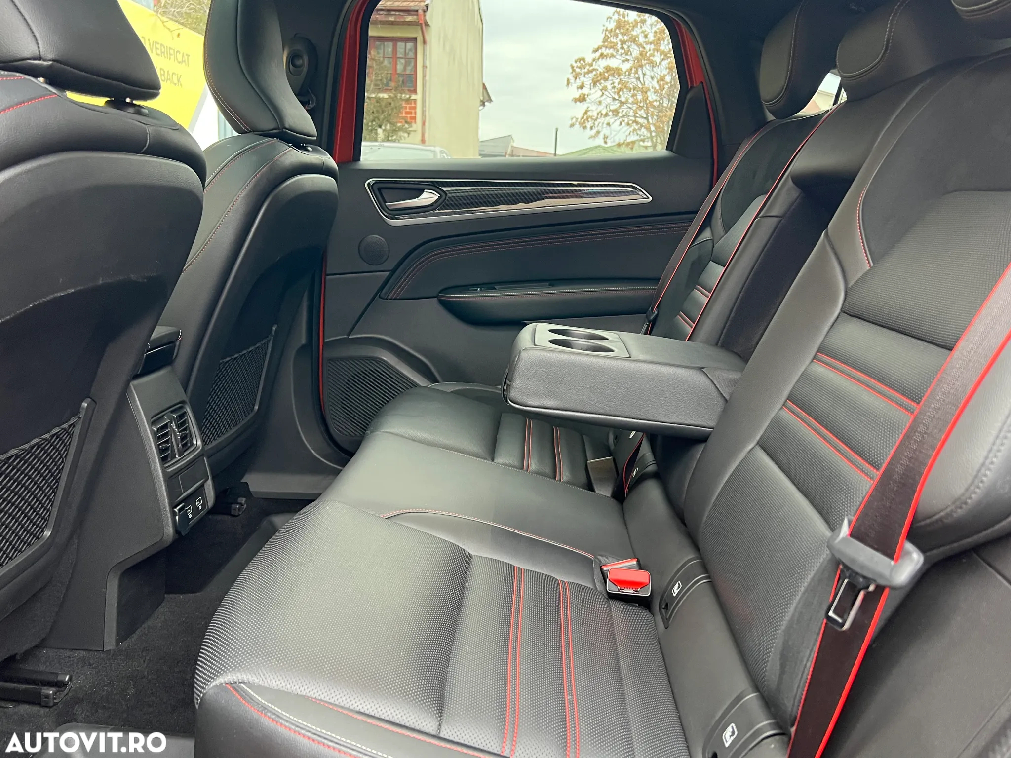 Renault Arkana MHEV 160 EDC RS Line - 10
