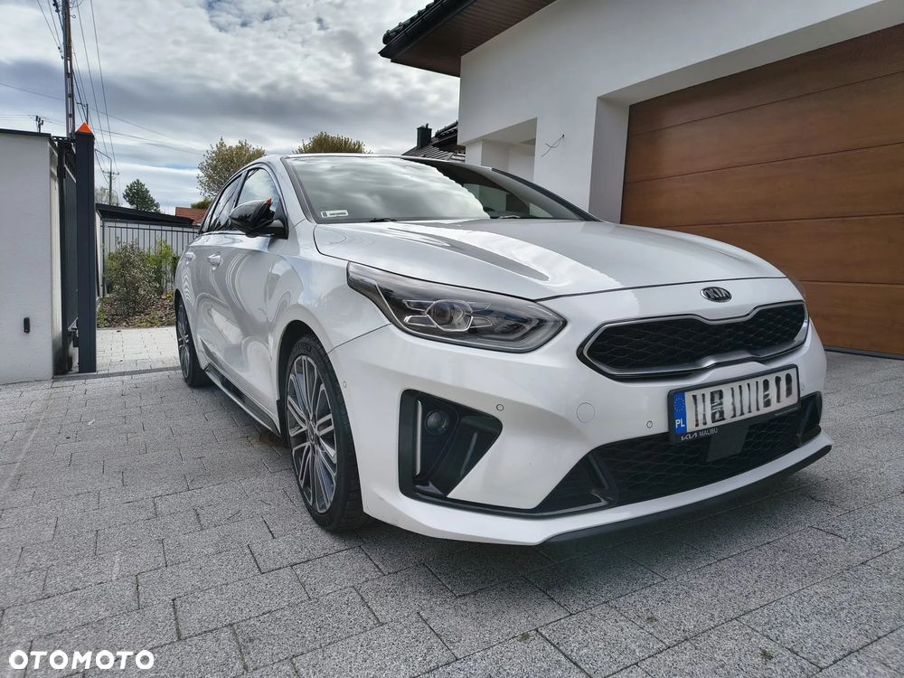 Kia ProCeed 1.4 T-GDI DCT7 OPF GT LINE - 2