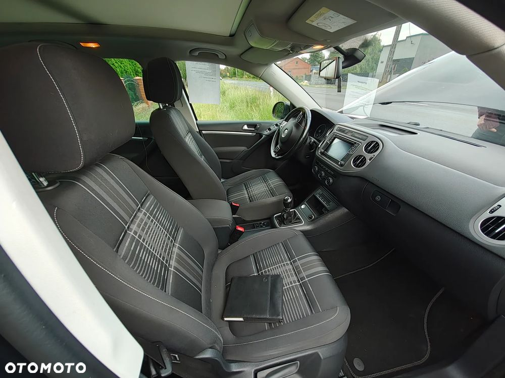 Volkswagen Tiguan 2.0 TDI DPF BlueMotion Technology Cup Sport & Style - 8