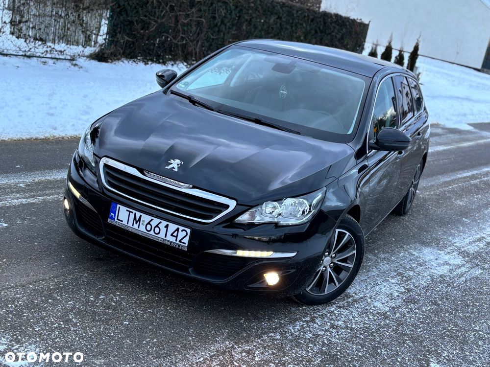 Peugeot 308 - 1