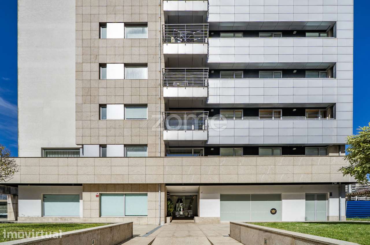 Apartamento T2 | Como Novo | Torre Eurolímpica | S. Vítor, Braga - Grande imagem: 2/46