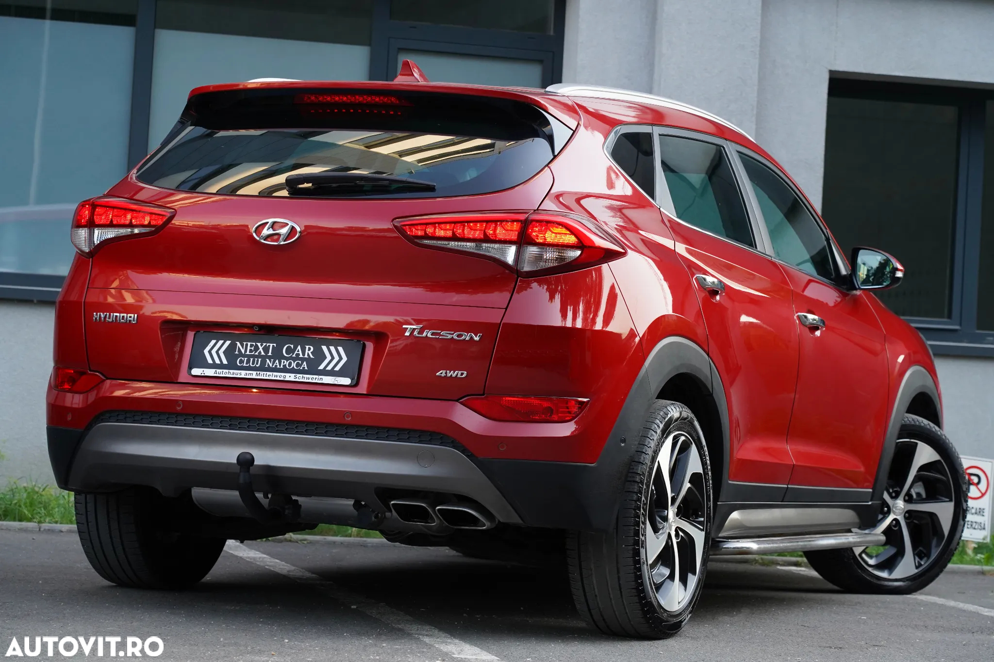 Hyundai Tucson 2.0 CRDI 4WD 6AT Premium+ - 3