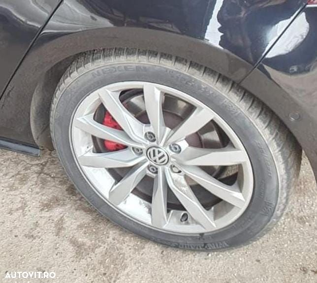 Volkswagen Golf GTI BlueMotion Technology DSG - 36