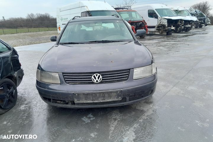 Dezmembrez Volkswagen VW Passat B5 [1996 - 2000] wagon 1.9 TDI MT (90 - 1