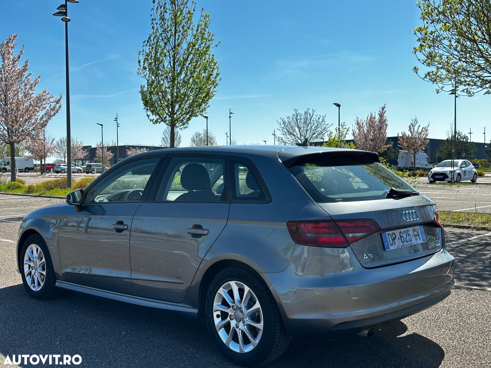Audi A3 1.6 TDI Sportback - 3