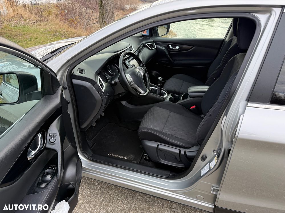 Nissan Qashqai 1.5 DCI TEKNA - 11