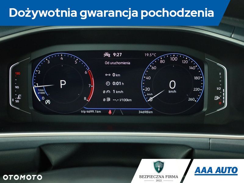 Volkswagen T-Roc - 9