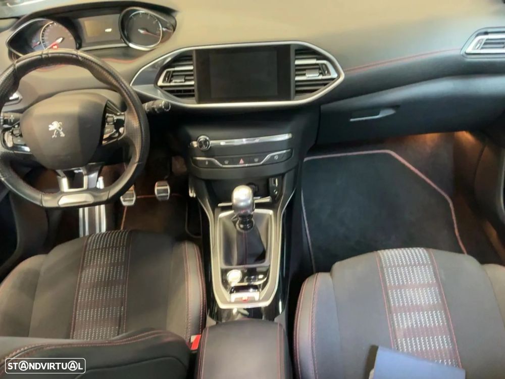 Peugeot 308 - 2
