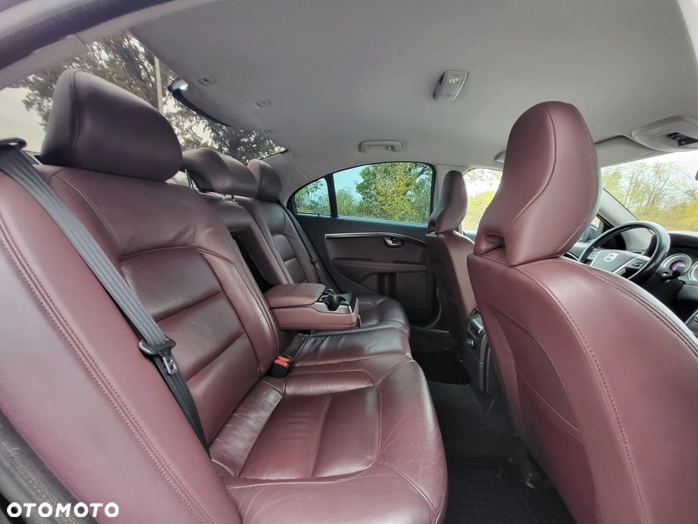 Volvo S80 - 16