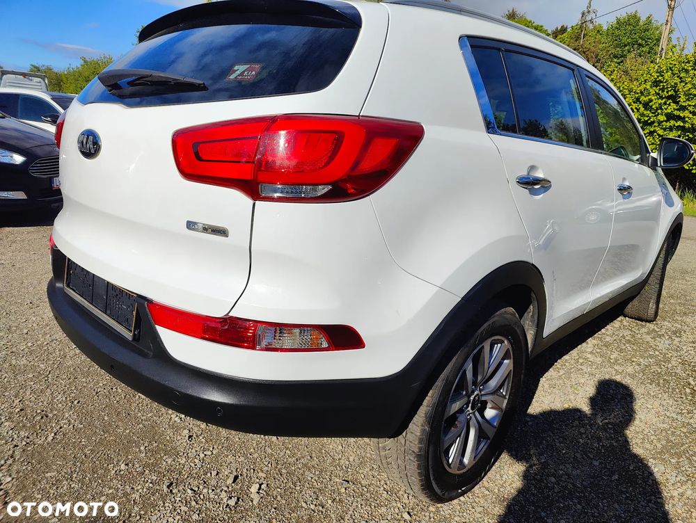 Kia Sportage 2.0 CRDI 4WD Dream-Team Edition - 38