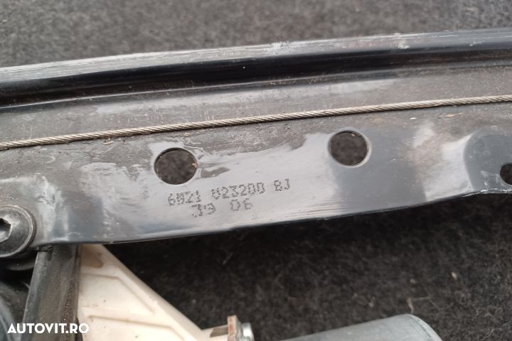 Macara geam fata dreapta electrica 0130822286 0130822286 Ford S-Max 1 - 3