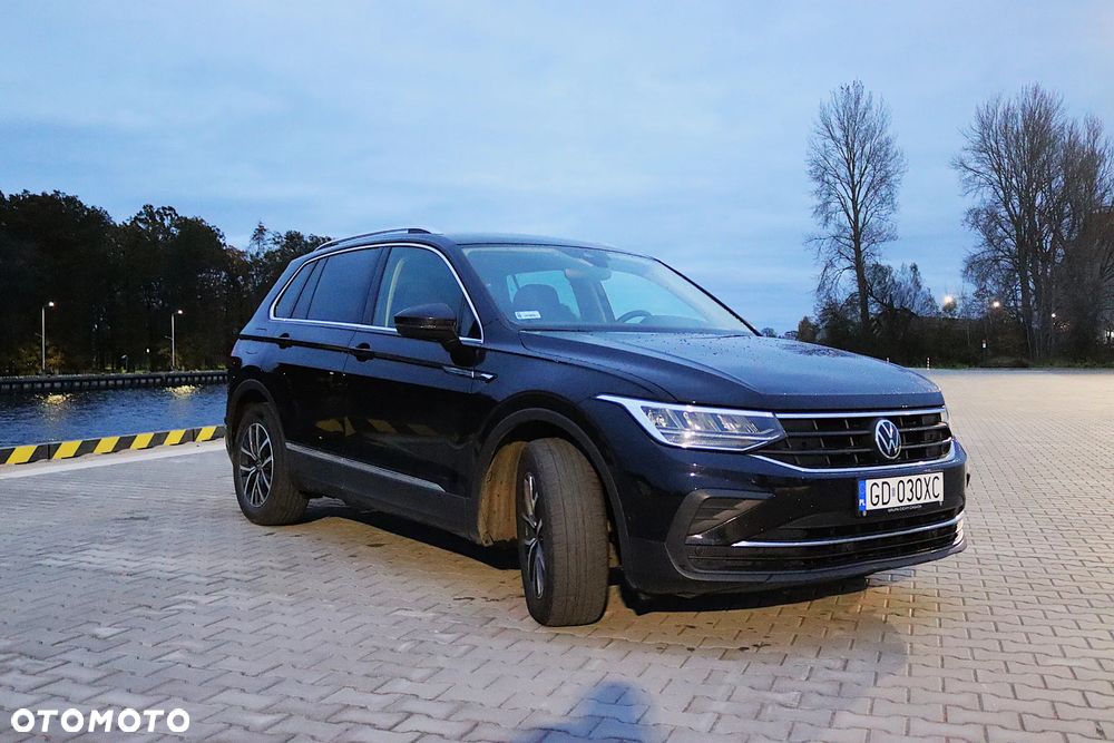Volkswagen Tiguan - 3