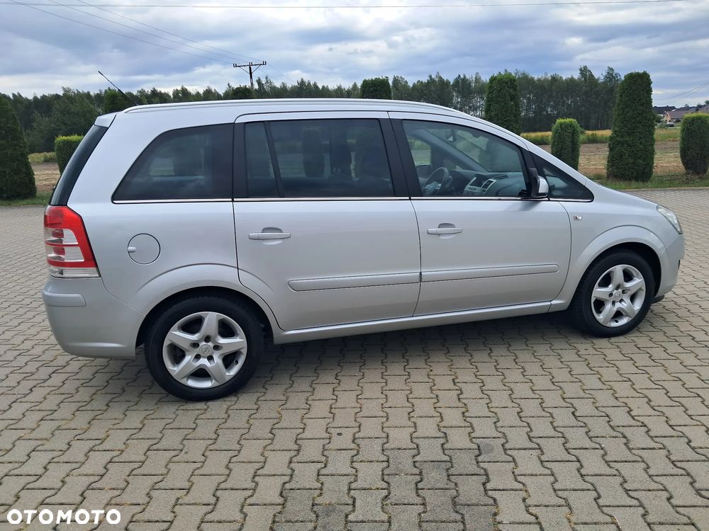 Opel Zafira 1.8 Edition 111 Jahre - 10