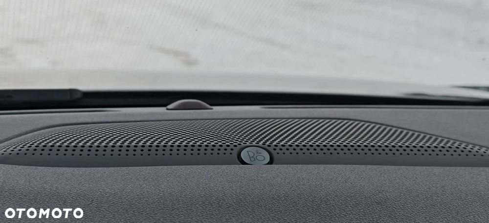 Ford Kuga 2.5 Duratec PHEV ST-LINE X - 32