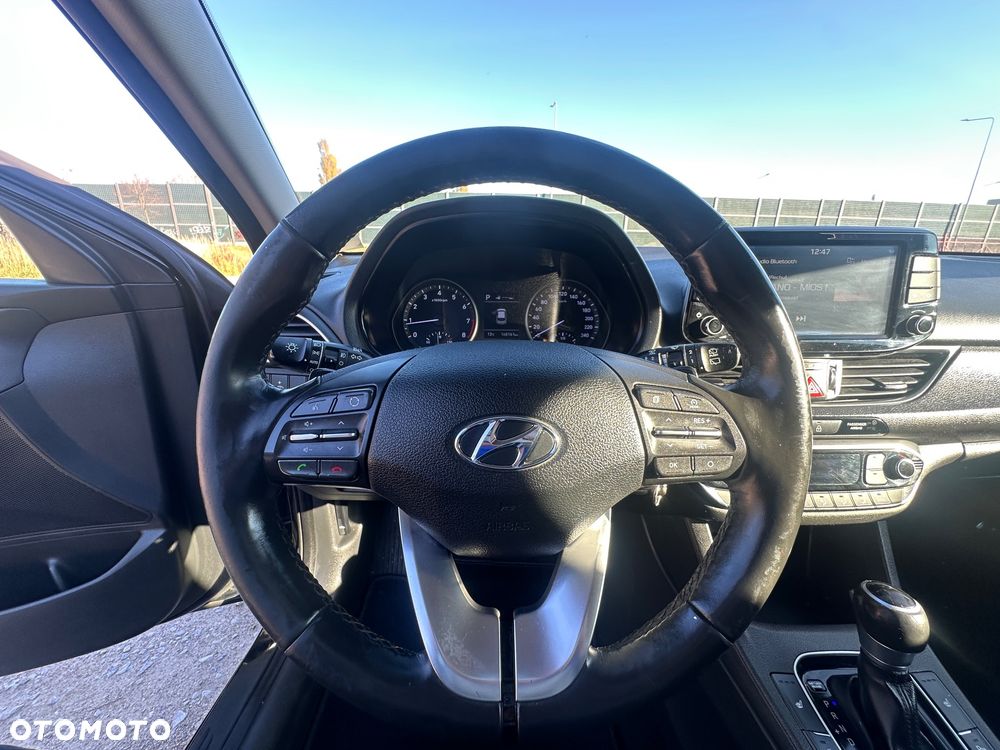 Hyundai i30 1.4 T-GDI DCT Premium - 22