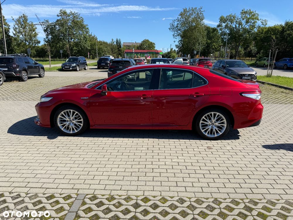 Toyota Camry 2.5 Hybrid Executive CVT - 6