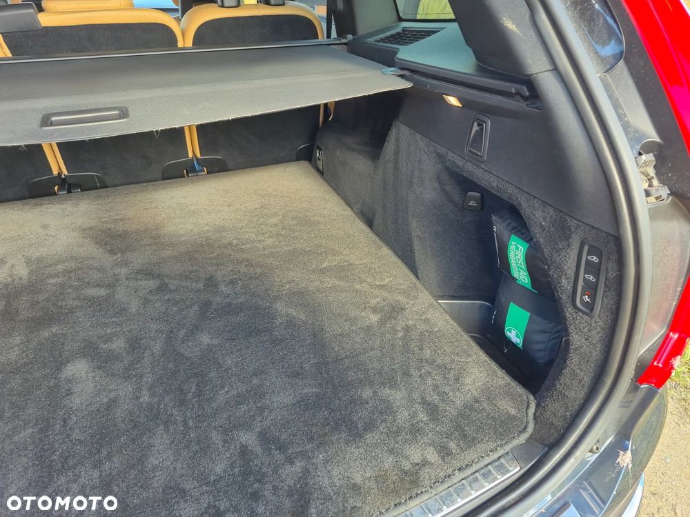 Volvo XC 90 - 15