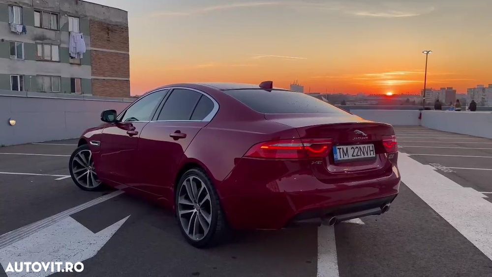 Jaguar XE 25d AWD Aut. Portfolio - 2